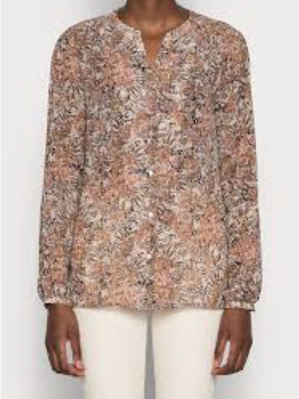 See you soon Lightweight Floral Split-Neck Blouse in Peach Multi